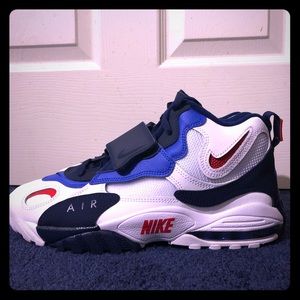 Nike Air Max Speed Turf shoes